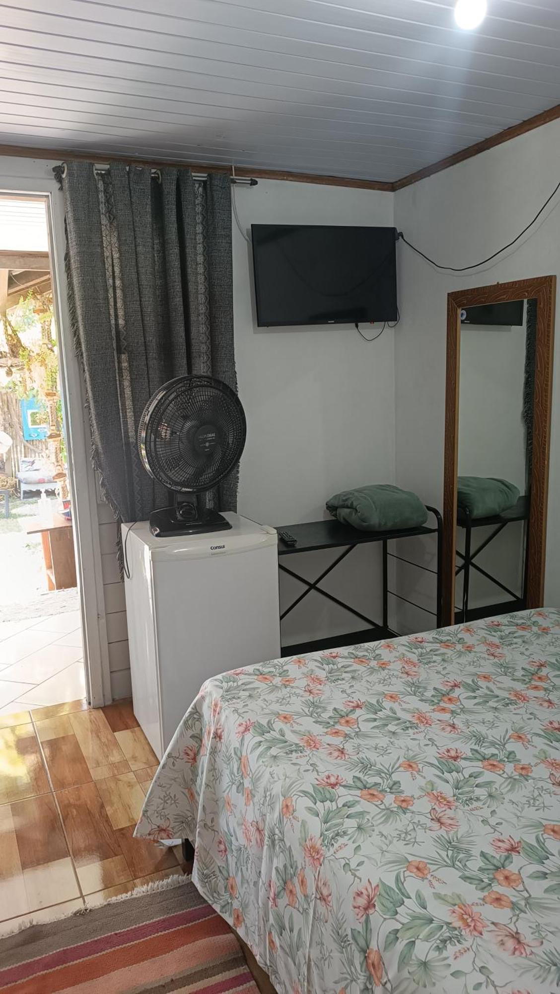 Pousada Sobre As Ondas - Ilha Do Mel - Pr Екстериор снимка